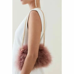 Cheapest ❤️ KarenMillen Small Feather Clutch Chain Bag For Female 🤩 -Karen Millen Sales unnamed file 1220