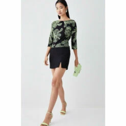 Wholesale 🎉 KarenMillen Half Sleeve Slash Neck Printed Viscose Blend T-shirt For Female 😉 -Karen Millen Sales unnamed file 3741