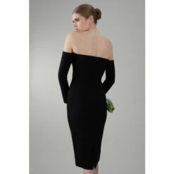 Deals ⌛ KarenMillen Appliqued Rose Ponte Midi 👗 Dress For Female 🛒 9 Deals ⌛ KarenMillen Appliqued Rose Ponte Midi 👗 Dress For Female 🛒 -Karen Millen Sales unnamed file 4333