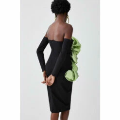 Deals ⌛ KarenMillen Appliqued Rose Ponte Midi 👗 Dress For Female 🛒 11 Deals ⌛ KarenMillen Appliqued Rose Ponte Midi 👗 Dress For Female 🛒 -Karen Millen Sales unnamed file 4335