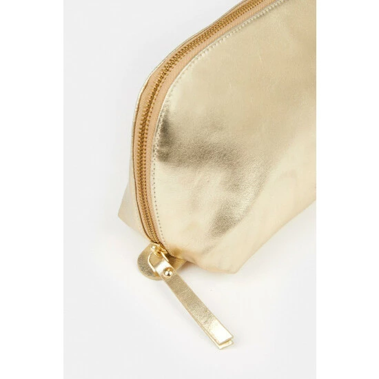 Cheapest โจ KarenMillen Large Leather Make Up Bag For Female ๐ 3 Cheapest โจ KarenMillen Large Leather Make Up Bag For Female ๐ - Image 3