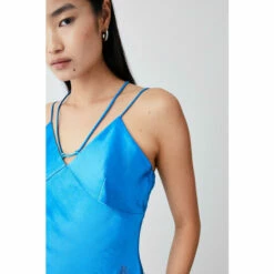 Best reviews of 🛒 KarenMillen Textured Satin Lace Hem Woven Cami For Female ⭐ -Karen Millen Sales unnamed file 6018